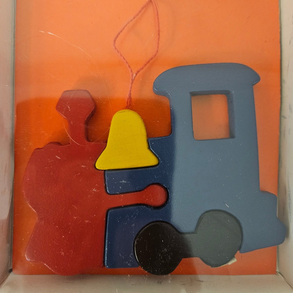 Vintage Giftco Holiday Puzzlers Wooden Ornaments Set of 9 Handpainted Retro - Picture 4 of 9